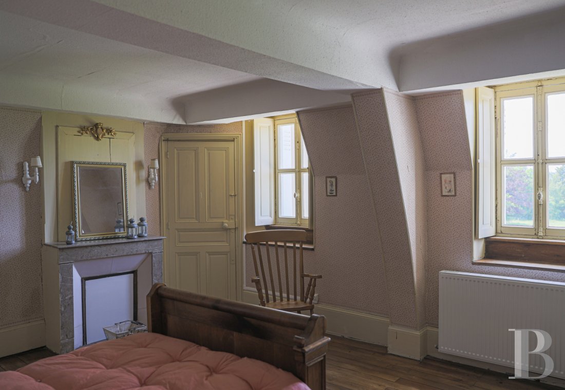 A 19th century chateau and surrounding park available for film projects in Saône-et-Loire, in the south of Morvan - photo  n°19